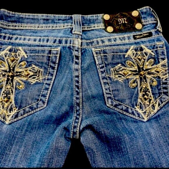 Miss Me Bootcut Jeans 27x33 Distressed Stretch Cross Embellished EUC - Picture 2 of 13